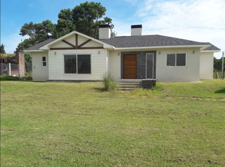 Casas en Alquiler en El Pinar, Ciudad de la Costa, Canelones