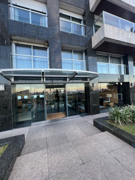 Apartamentos en Alquiler en Puerto del Buceo, Montevideo