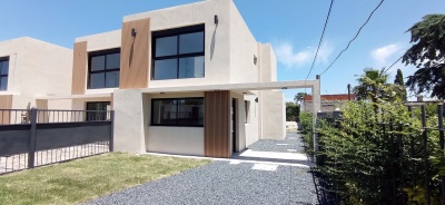 Casas en Venta en San José de Carrasco, Ciudad de la Costa, Canelones