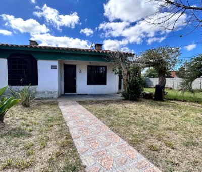 Casa en Venta en Pinamar, Canelones