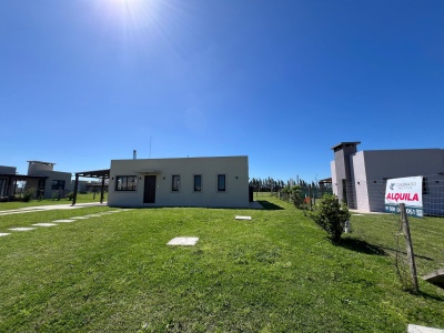 Casa en Alquiler en Jardines del Hum, Mercedes, Soriano