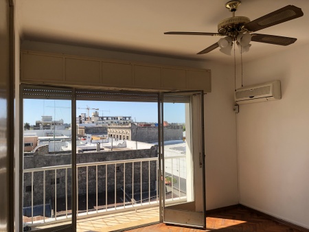 Apartamento en Alquiler en Mercedes, Soriano
