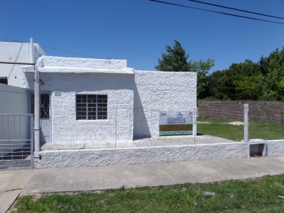 Casa en Alquiler en Barrio Artigas, Mercedes, Soriano