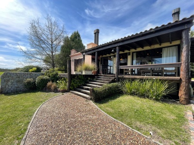Casa en Alquiler en Country San Isidro, Mercedes, Soriano