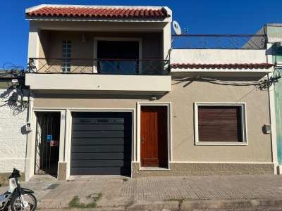 Casa en Alquiler en Mercedes, Soriano