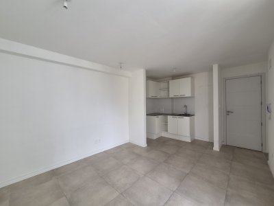 Apartamento en Alquiler en Centro, Mercedes, Soriano