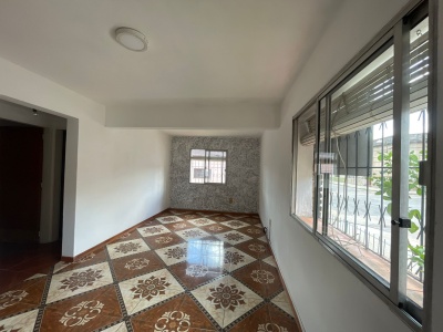 Apartamento en Alquiler en Mercedes, Soriano
