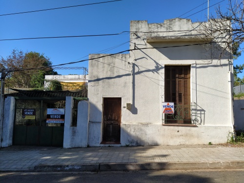 Casa en Venta en CENTRO, Salto, Salto