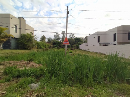 Terrenos en Venta en COSTANERA SUR, Salto