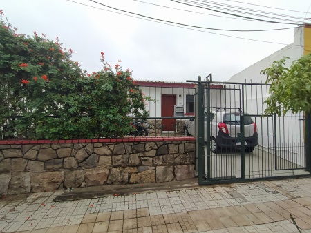 Casa en Venta en CENTRO, Salto, Salto