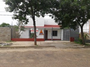 Casa en Venta en Salto, Salto