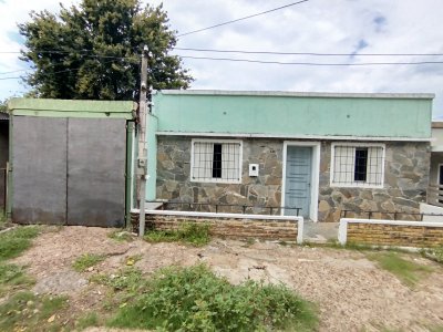 Casas en Venta en CENTRO, Salto, Salto