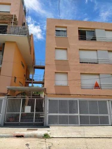 Apartamento en Alquiler en Salto