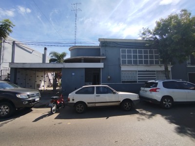 Casa en Alquiler en CENTRO, Salto, Salto